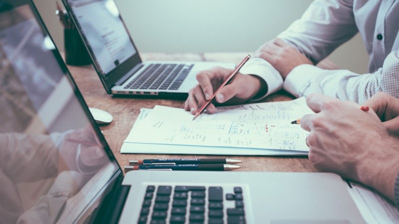 7 Warning Signs You Should Drop a Supplier (And How to Exit Cleanly)